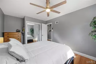 8035 Braddock Dr, University City, MO 63130 - Photo 15
