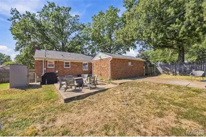 8035 Braddock Drive, University City, MO 63130 - Photo 35