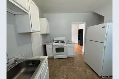 539 N Elm Avenue, Webster Groves, MO 63119 - Photo 5