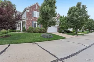 621 Stonebrook Ct, Chesterfield, MO 63005 - Photo 5
