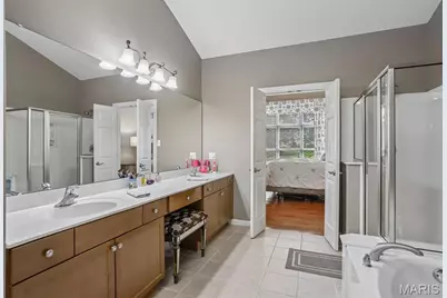 621 Stonebrook Court, Chesterfield, MO 63005 - Photo 31