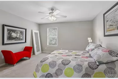 621 Stonebrook Court, Chesterfield, MO 63005 - Photo 37