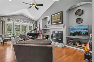 621 Stonebrook Ct, Chesterfield, MO 63005 - Photo 9
