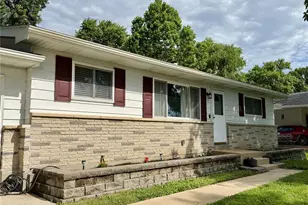 1607 Barbara Dr, Saint Charles, MO 63303 - Photo 3