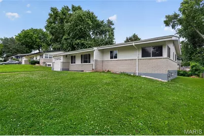 2262 Crandel Drive, Saint Louis, MO 63136 - Photo 3