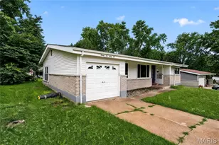 2262 Crandel Dr, Saint Louis, MO 63136 - Photo 9