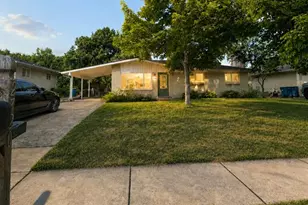 2720 Lakeport Dr, Maryland Heights, MO 63043 - Photo 1