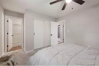 1221 Momarte Lane, Creve Coeur, MO 63146 - Photo 13