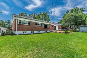 6011 Ranchwood Dr, Affton, MO 63123 - Photo 35