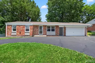 11924 Majella Dr, Bridgeton, MO 63044 - Photo 1