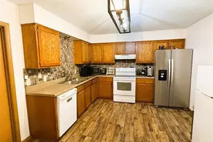 428 N Walker St, Montgomery City, MO 63361 - Photo 7