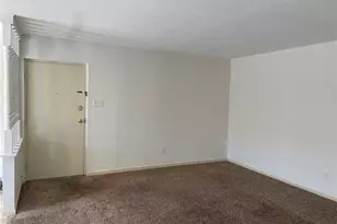 4342 Forest De Ville Dr, Saint Louis, MO 63129 - Photo 3