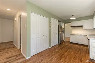 9822 Meadowfern Dr, Crestwood, MO 63126 - Photo 7