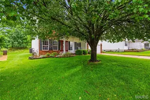 614 Whispering Willows Ct, Ballwin, MO 63021 - Photo 5