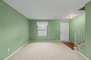 1891 Mansard Dr, Saint Louis, MO 63125 - Photo 3