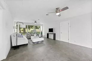 18 Country Aire Dr, Town and Country, MO 63131 - Photo 59