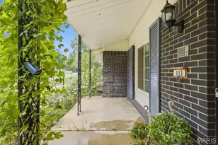 113 High Valley Dr, Chesterfield, MO 63017 - Photo 7