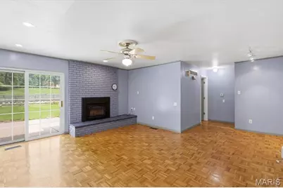113 High Valley Drive, Chesterfield, MO 63017 - Photo 5