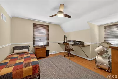 886 Woodbine Drive, Saint Louis, MO 63126 - Photo 25