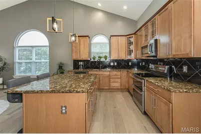 4081 Stonecroft Drive, Saint Charles, MO 63304 - Photo 9