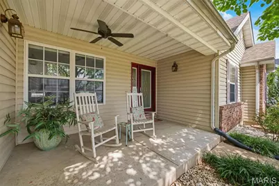 1917 Williamstown Drive, Saint Peters, MO 63376 - Photo 5