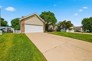 1917 Williamstown Dr, Saint Peters, MO 63376 - Photo 55