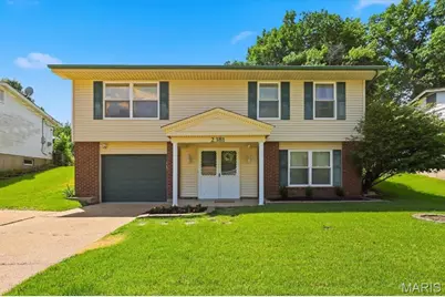 2381 Wesford Drive, Maryland Heights, MO 63043 - Photo 1