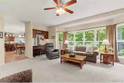 8034 Pinetop Drive, Saint Louis, MO 63129 - Photo 11