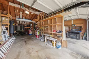 1815 Keeven Ln, Florissant, MO 63031 - Photo 35