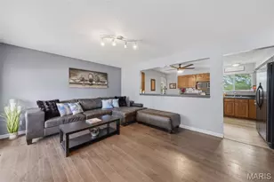 1815 Keeven Ln, Florissant, MO 63031 - Photo 3