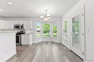 218 Park Ridge Dr, O'Fallon, MO 63366 - Photo 7