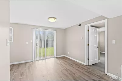 49 Marquette, Florissant, MO 63031 - Photo 7