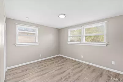 49 Marquette, Florissant, MO 63031 - Photo 15