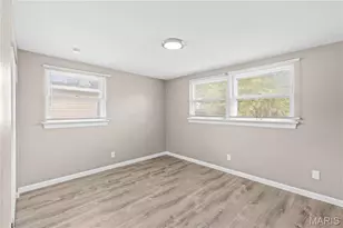 49 Marquette, Florissant, MO 63031 - Photo 15