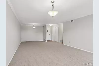 10367 Oxford Hill Drive #27, Saint Louis, MO 63146 - Photo 7