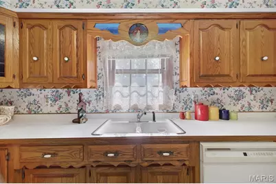 22818 Pioneer Drive, Lebanon, MO 65536 - Photo 19