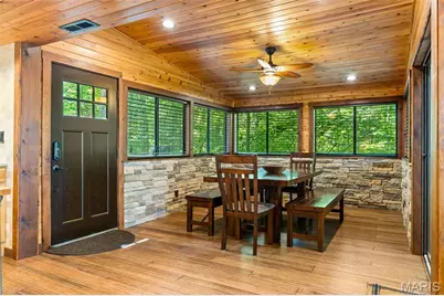 632 Wunderbar Point Drive, Innsbrook, MO 63390 - Photo 9