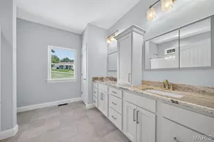 130 Bristol Ridge Dr, Troy, MO 63379 - Photo 43