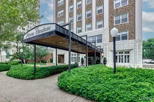 4440 Lindell Blvd, Saint Louis, MO 63108 - Photo 37