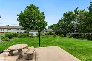 957 Active Dr, Saint Louis, MO 63146 - Photo 17