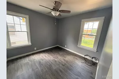 9647 Margo Ann Lane, Saint Ann, MO 63134 - Photo 7