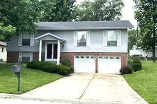 68 Julie Ln, Saint Peters, MO 63376 - Photo 1