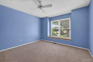 22 Burlington Ct, Saint Charles, MO 63304 - Photo 15