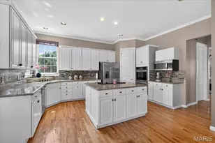 2107 Dartmouth Pl Dr, Wildwood, MO 63011 - Photo 15