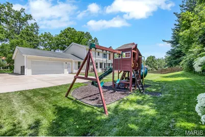 1949 Lanchester Court, Chesterfield, MO 63017 - Photo 47