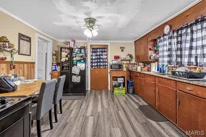 505 S Vandervoot Street, Desloge, MO 63601 - Photo 17