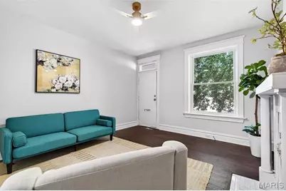 3423 Giles Avenue, Saint Louis, MO 63116 - Photo 5