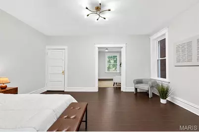 3423 Giles Avenue, Saint Louis, MO 63116 - Photo 11