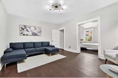 3423 Giles Avenue, Saint Louis, MO 63116 - Photo 23