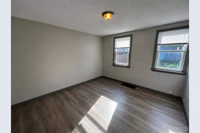 4140 Virginia Avenue, Saint Louis, MO 63118 - Photo 7